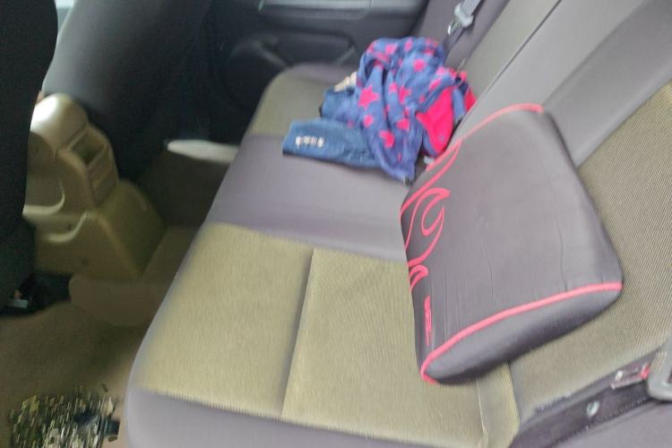 Used Venucia R50 2013 1.6L Automatic Fashion Edition Left Rear Seat