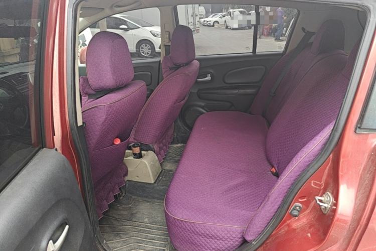 Used Venucia R50 2013 1.6L Manual Fashion Edition Left Rear Seat