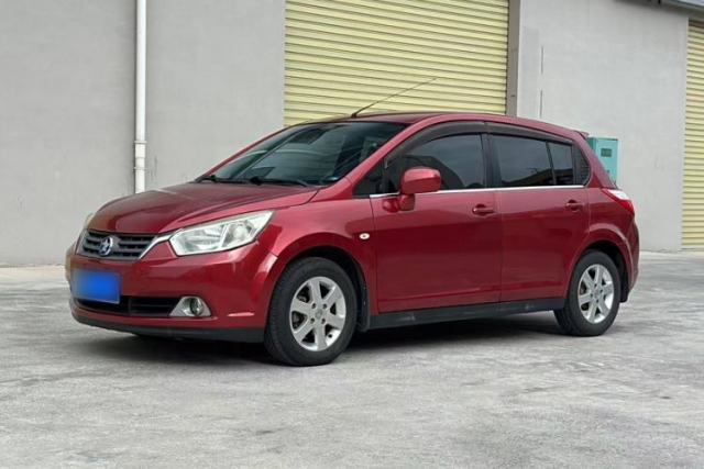 Used Venucia R50 2013 1.6L Automatic Fashion Edition