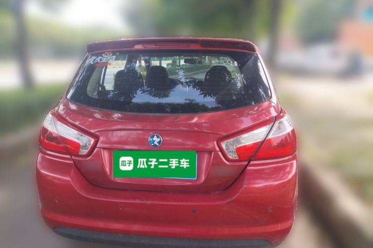 Used Venucia R50 2013 1.6L Automatic Fashion Edition Rear