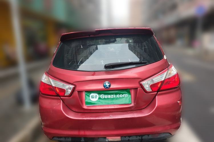 Used Venucia R50 2013 1.6L Manual Luxury Edition Rear