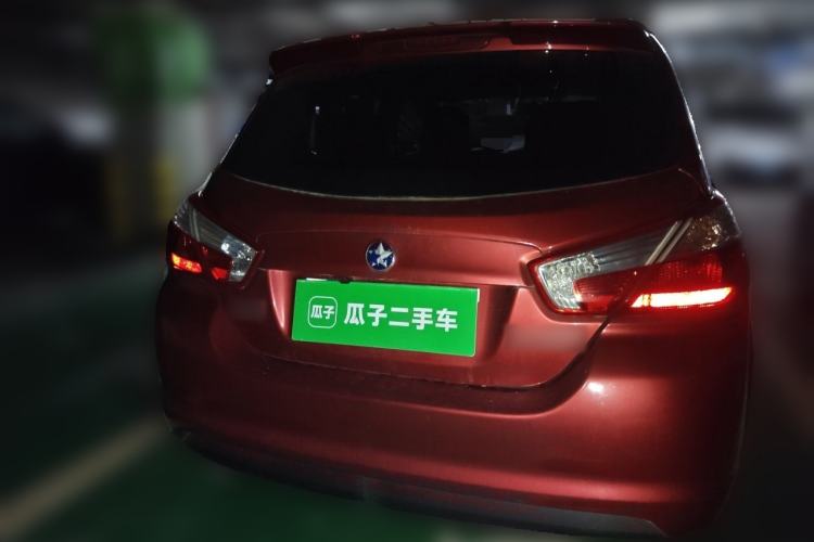 Used Venucia R50 2013 1.6L Automatic Fashion Edition Rear