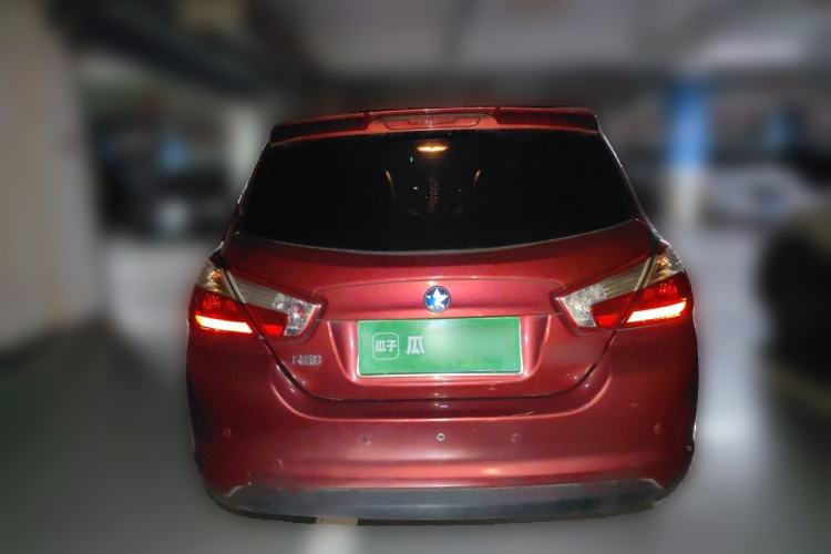 Used Venucia R50 2013 1.6L Automatic Fashion Edition Rear