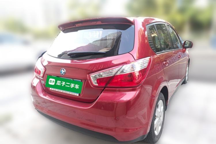 Used Venucia R50 2013 1.6L Automatic Luxury Edition Rear