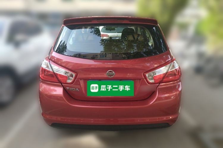 Used Venucia R50 2013 1.6L Automatic Fashion Edition Rear