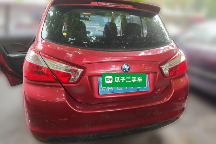 Used Venucia R50 2013 1.6L Automatic Fashion Edition Rear