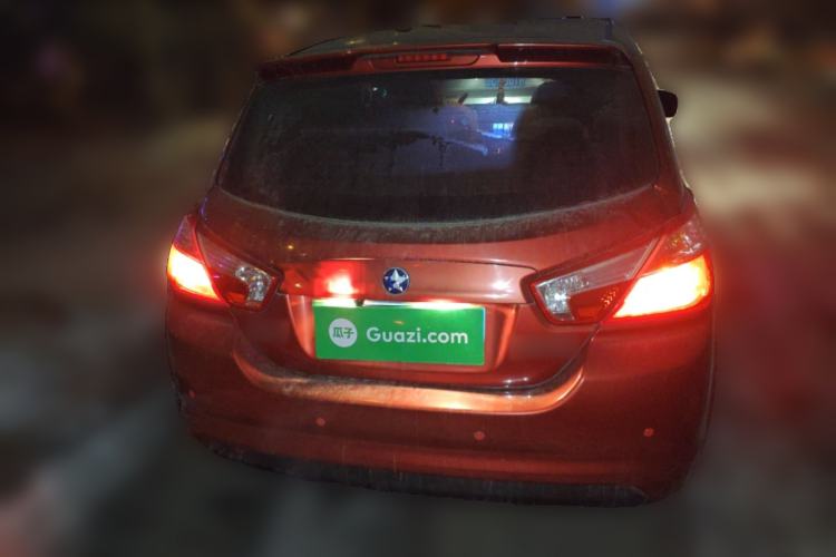 Used Venucia R50 2013 1.6L Automatic Fashion Edition Rear