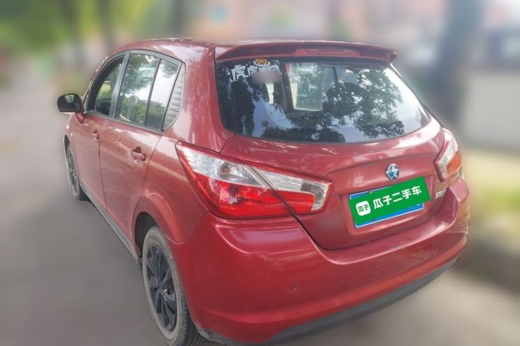 Used Venucia R50 2013 1.6L Automatic Fashion Edition Rear Left 45 Deg