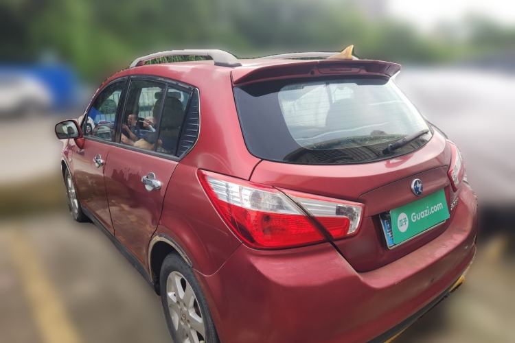 Used Venucia R50 2013 1.6L Manual Luxury Edition Rear Left 45 Deg