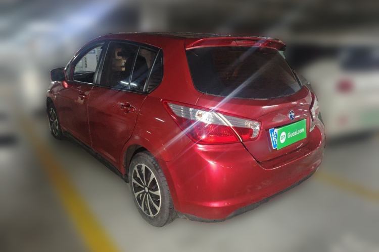 Used Venucia R50 2013 1.6L Automatic Fashion Edition Rear Left 45 Deg