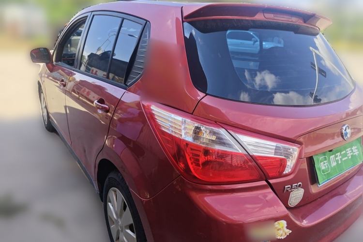 Used Venucia R50 2013 1.6L Manual Fashion Edition Rear Left 45 Deg