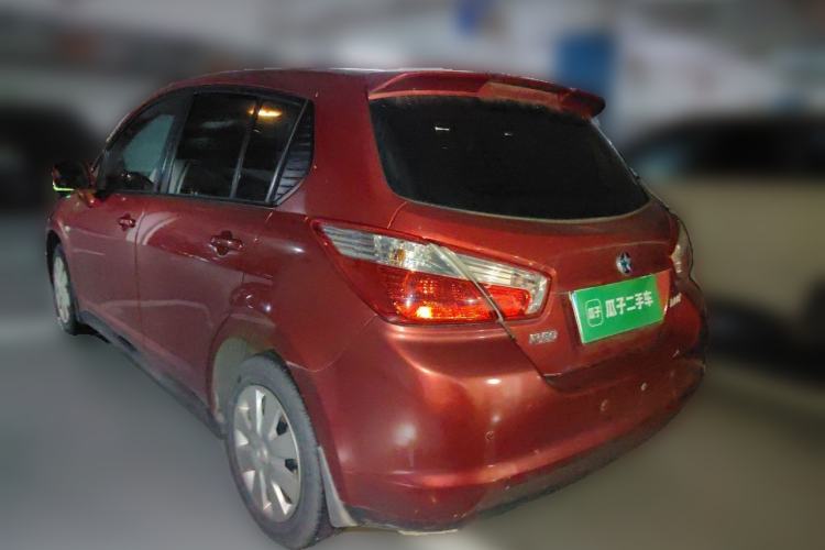 Used Venucia R50 2013 1.6L Automatic Fashion Edition Rear Left 45 Deg
