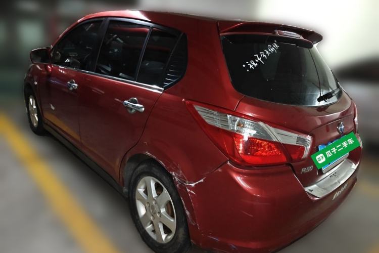 Used Venucia R50 2013 1.6L Automatic Luxury Edition Rear Left 45 Deg