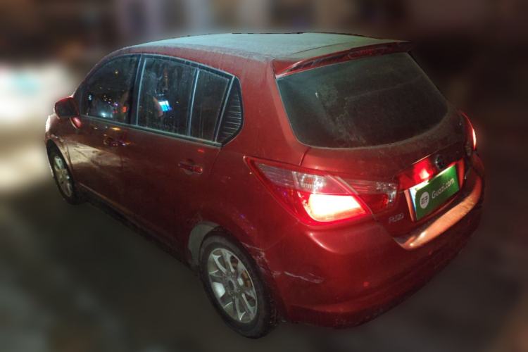 Used Venucia R50 2013 1.6L Automatic Fashion Edition Rear Left 45 Deg