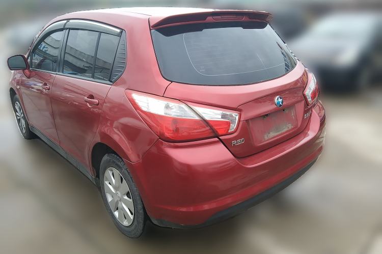 Used Venucia R50 2013 1.6L Manual Fashion Edition Rear Left 45 Deg