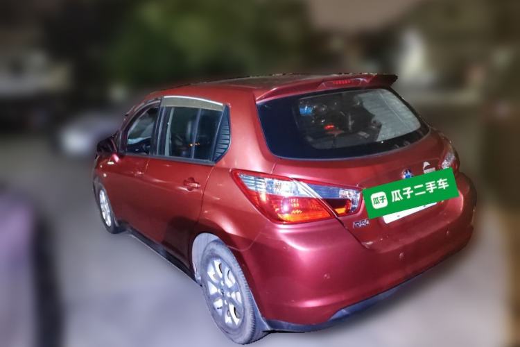 Used Venucia R50 2013 1.6L Manual Fashion Edition Rear Left 45 Deg