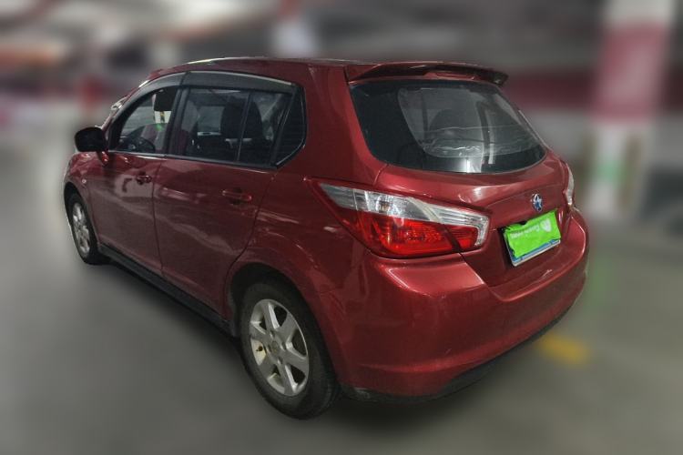 Used Venucia R50 2013 1.6L Manual Fashion Edition Rear Left 45 Deg