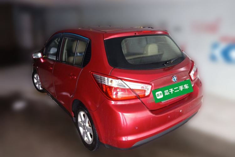 Used Venucia R50 2013 1.6L Automatic Luxury Edition Rear Left 45 Deg