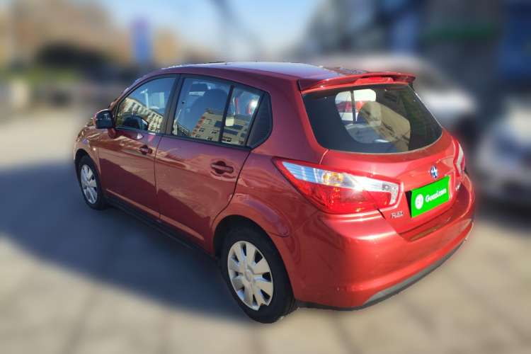 Used Venucia R50 2013 1.6L Automatic Fashion Edition Rear Left 45 Deg
