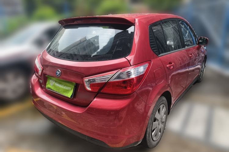 Used Venucia R50 2013 1.6L Automatic Fashion Edition Rear Right 45 Deg