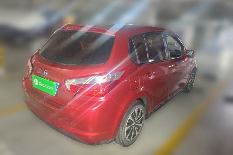 Used Venucia R50 2013 1.6L Automatic Fashion Edition Rear Right 45 Deg