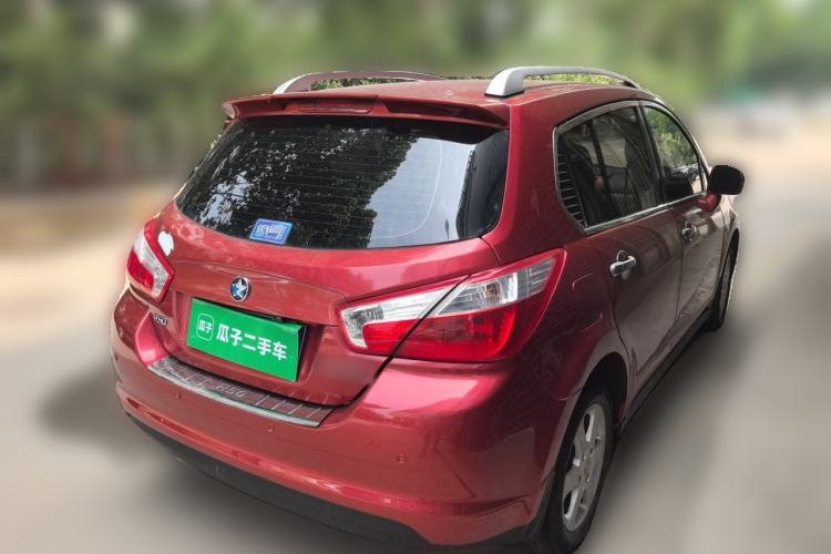 Used Venucia R50 2013 1.6L Manual Fashion Edition Rear Right 45 Deg