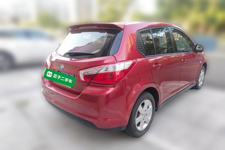 Used Venucia R50 2013 1.6L Automatic Luxury Edition Rear Right 45 Deg