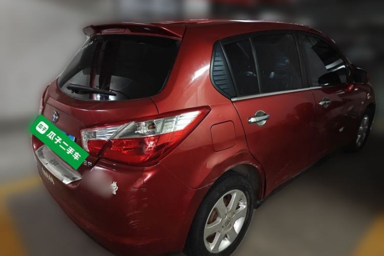 Used Venucia R50 2013 1.6L Automatic Luxury Edition Rear Right 45 Deg