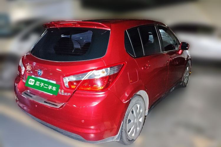 Used Venucia R50 2013 1.6L Automatic Fashion Edition Rear Right 45 Deg
