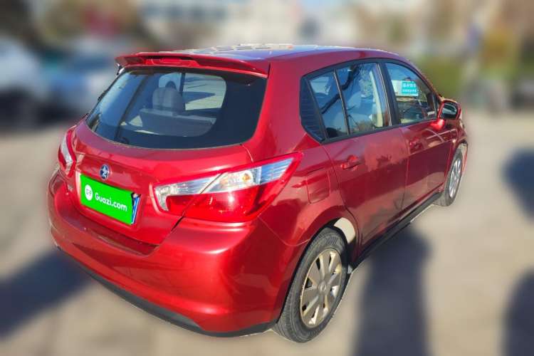Used Venucia R50 2013 1.6L Automatic Fashion Edition Rear Right 45 Deg