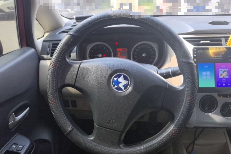 Used Venucia R50 2013 1.6L Manual Fashion Edition Steering Wheel