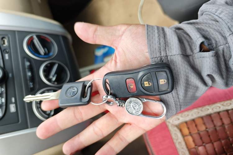 Used Venucia R50 2013 1.6L Manual Fashion Edition Vehicle Key