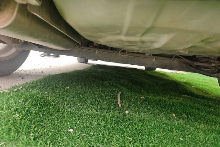 Used Venucia R50 2013 1.6L Manual Luxury Edition Chassis Rear