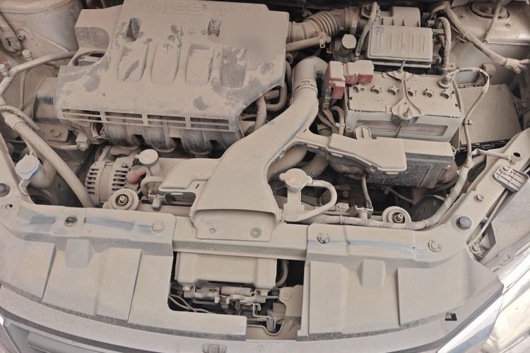 Used Venucia R50 2013 1.6L Manual Luxury Edition Engine Bay