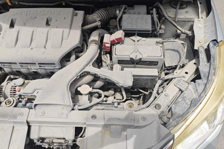 Used Venucia R50 2013 1.6L Manual Fashion Edition Engine Bay Left