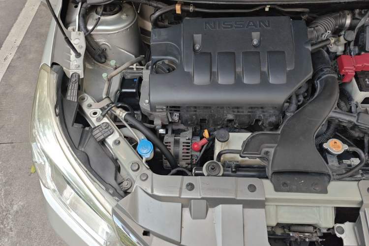 Used Venucia R50 2013 1.6L Automatic Fashion Edition Engine Bay Right