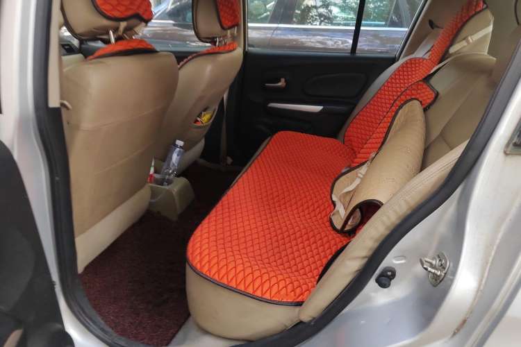 Used Venucia R50 2013 1.6L Automatic Luxury Edition Left Rear Seat