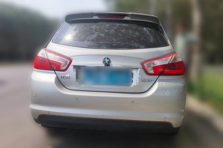 Used Venucia R50 2013 1.6L Automatic Fashion Edition Rear