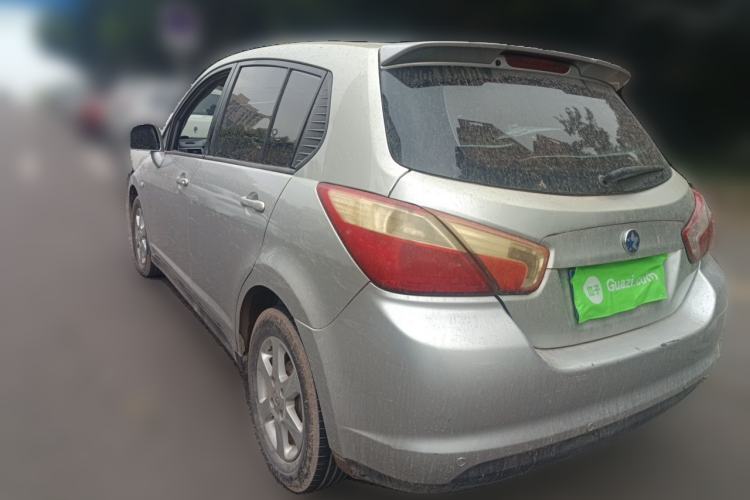 Used Venucia R50 2013 1.6L Manual Luxury Edition Rear Left 45 Deg