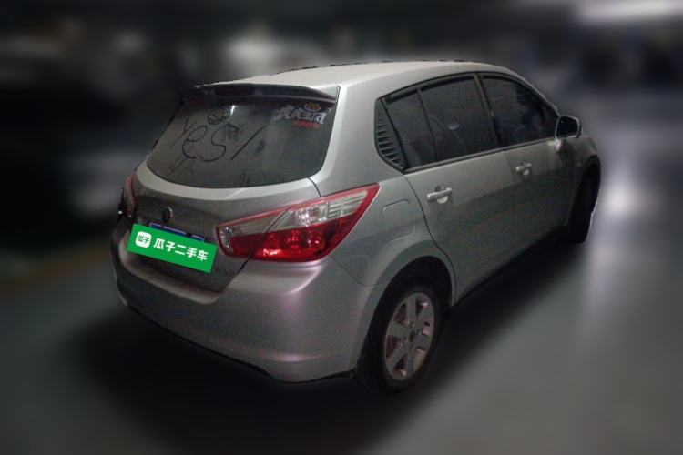 Used Venucia R50 2013 1.6L Manual Fashion Edition Rear Right 45 Deg