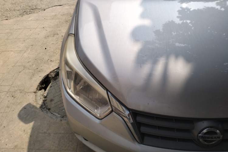 Used Venucia R50 2013 1.6L Manual Fashion Edition Right Front Headlight