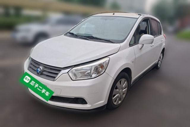Used Venucia R50 2013 1.6L Automatic Fashion Edition