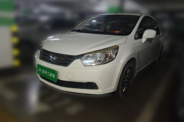 Used Venucia R50 2013 1.6L Automatic Fashion Edition