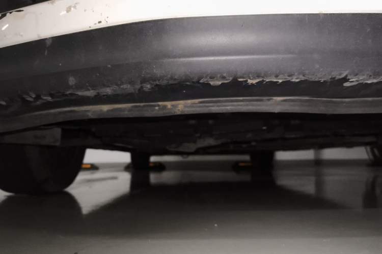 Used Venucia R50 2013 1.6L Manual Fashion Edition Chassis Front