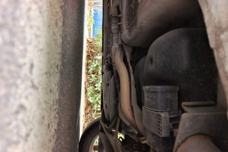 Used Venucia R50 2013 1.6L Automatic Luxury Edition Chassis Rear Left