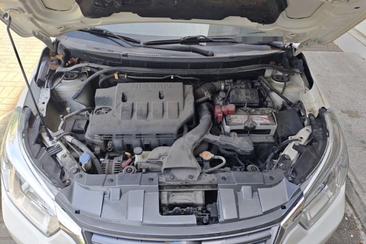 Used Venucia R50 2013 1.6L Manual Fashion Edition Engine Bay