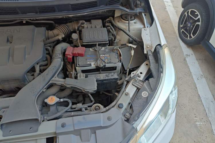 Used Venucia R50 2013 1.6L Manual Fashion Edition Engine Bay Left
