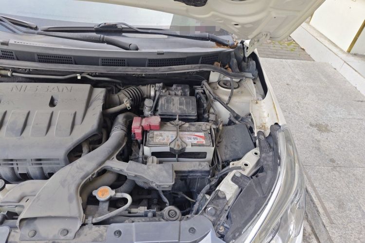 Used Venucia R50 2013 1.6L Manual Fashion Edition Engine Bay Left