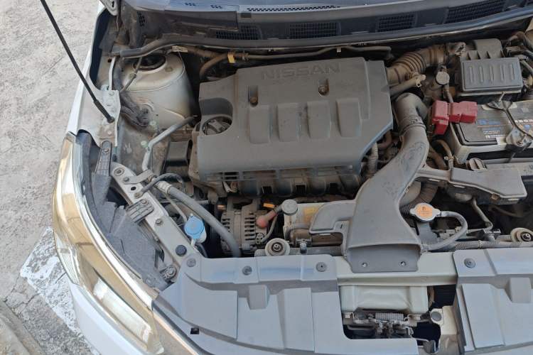 Used Venucia R50 2013 1.6L Manual Fashion Edition Engine Bay Right