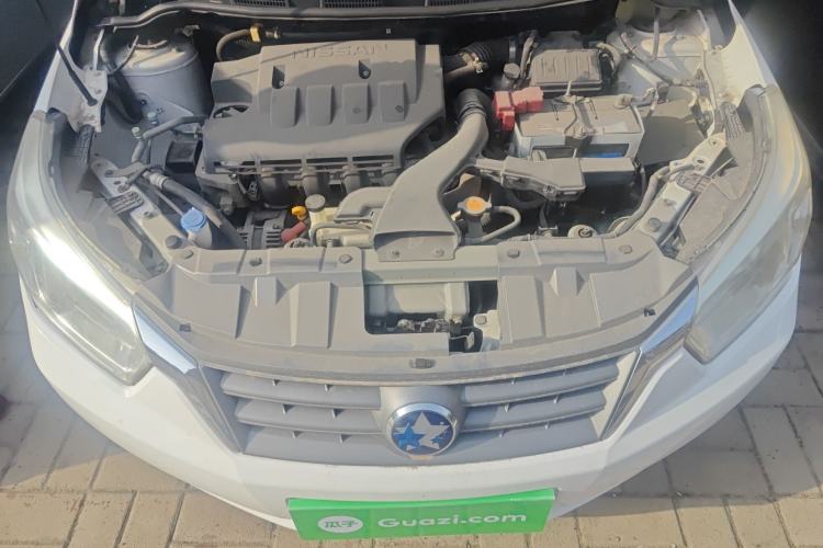 Used Venucia R50 2013 1.6L Manual Fashion Edition Engine Bay